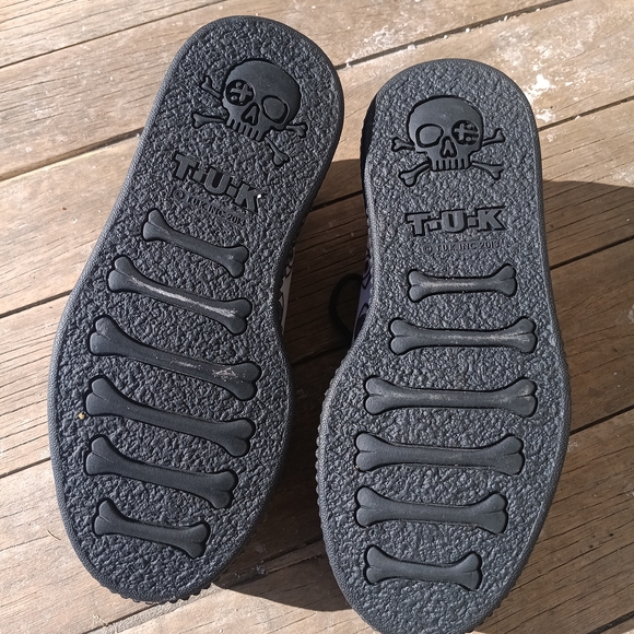 T.U.K Black and White Eye Print Platform Shoes - Picture 4 of 6